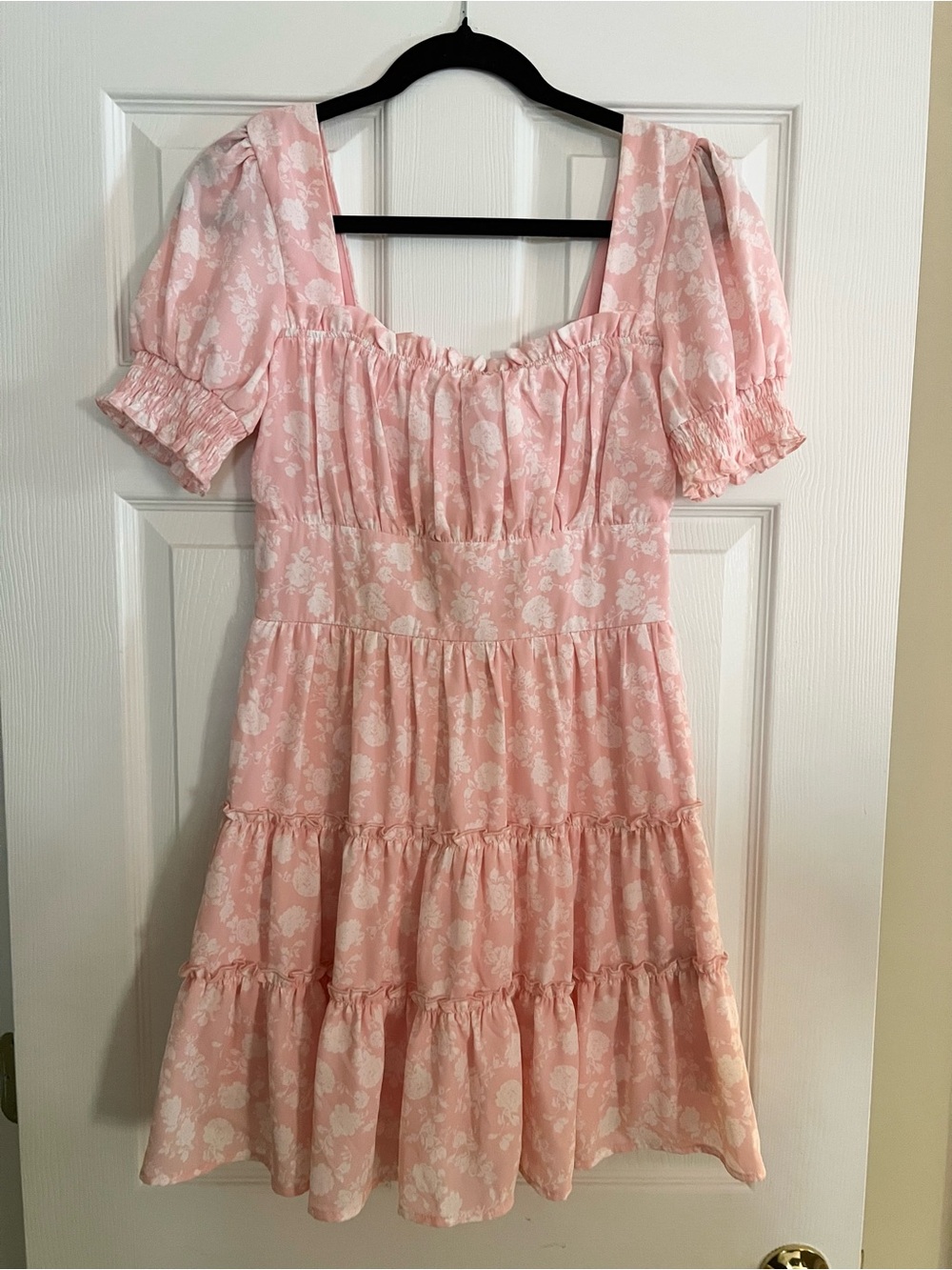 Trixxi Pink & White Floral Puff-Sleeve Tiered Dress